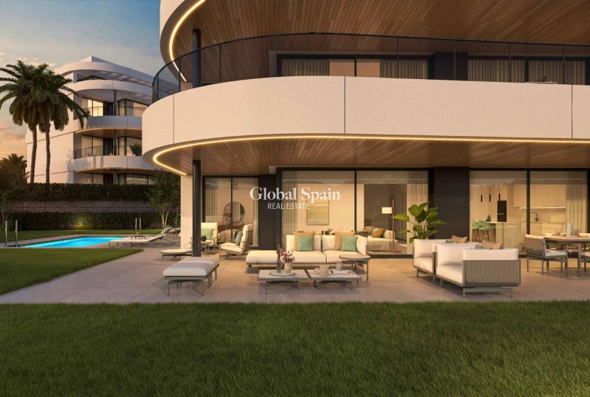 Nueva construcción  - APARTAMENTO -
ESTEPONA - Atalaya Golf