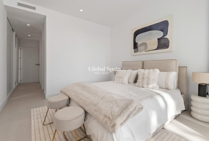 Nueva construcción  - APARTAMENTO -
ESTEPONA - El Paraíso