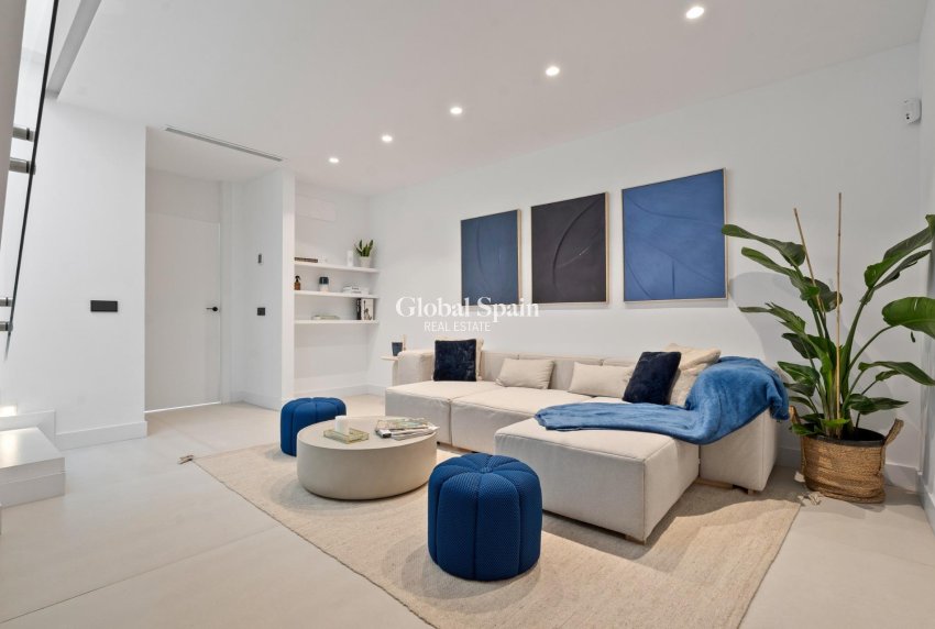 Nueva construcción  - APARTAMENTO -
ESTEPONA - El Paraíso