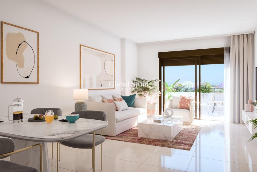 Nueva construcción  - APARTAMENTO -
ESTEPONA - Estepona Golf
