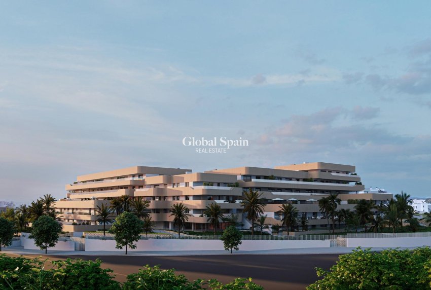 Nueva construcción  - APARTAMENTO -
ESTEPONA - Las Mesas