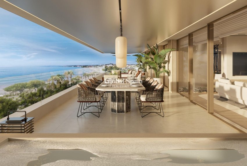 Nueva construcción  - APARTAMENTO -
ESTEPONA - Playa De Guadalobon