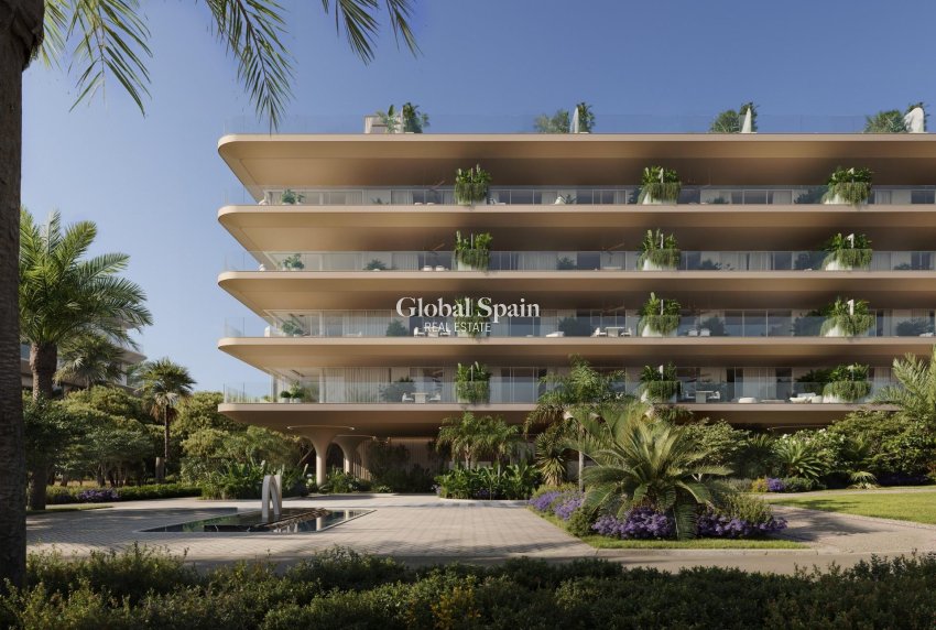 Nueva construcción  - APARTAMENTO -
ESTEPONA - Playa de La Cala