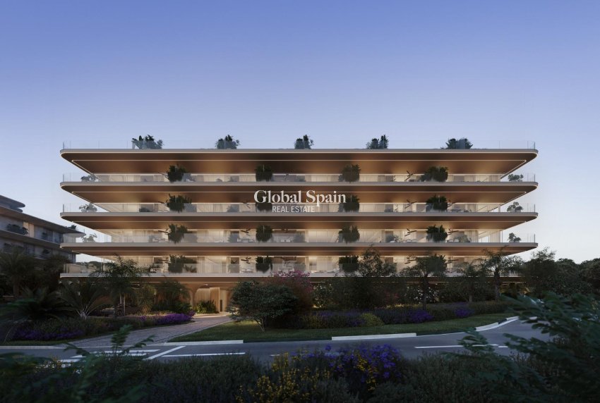 Nueva construcción  - APARTAMENTO -
ESTEPONA - Playa de La Cala