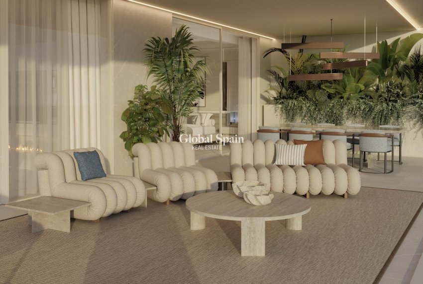 Nueva construcción  - APARTAMENTO -
ESTEPONA - Playa de La Cala