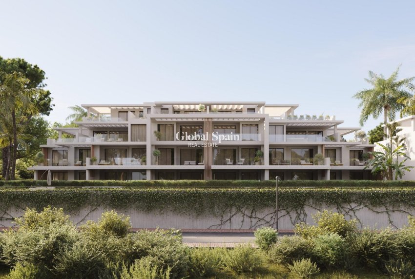 Nueva construcción  - APARTAMENTO -
ESTEPONA - Resinera Voladilla