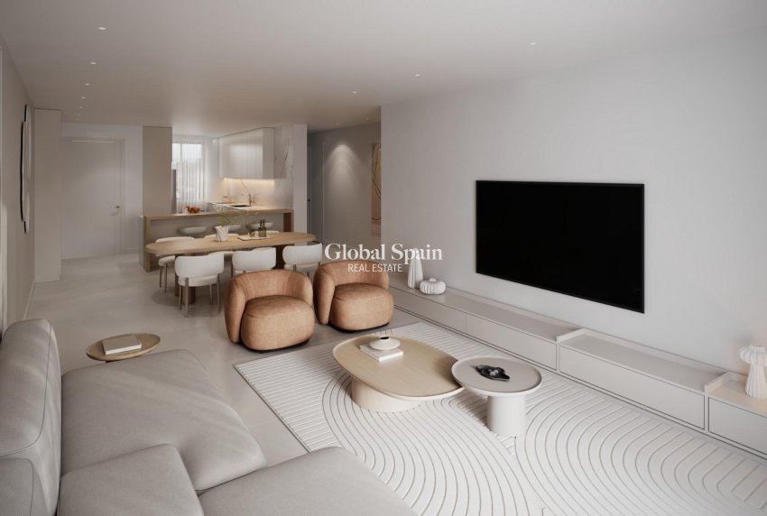 Nueva construcción  - APARTAMENTO -
ESTEPONA - Resinera Voladilla