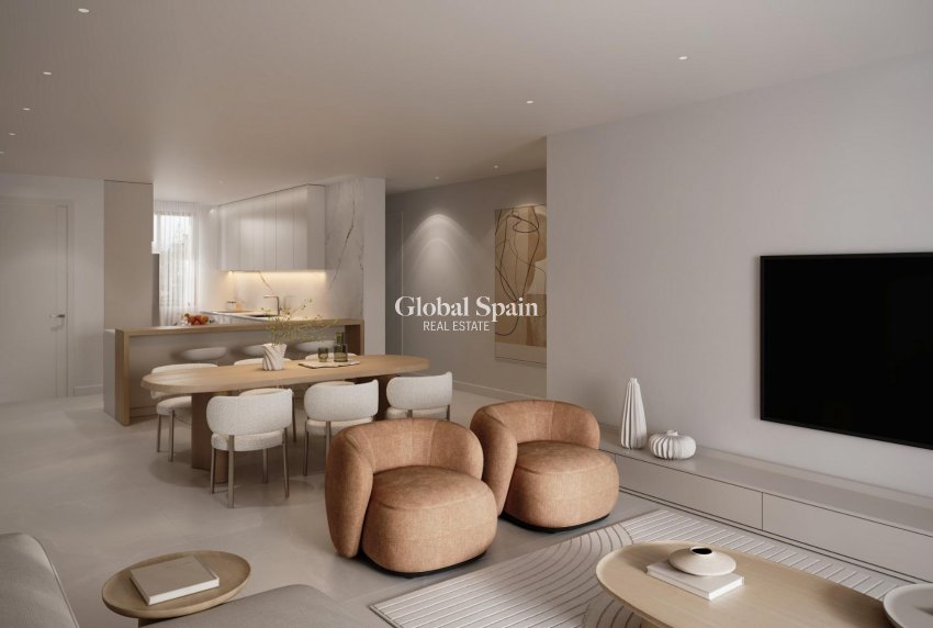Nueva construcción  - APARTAMENTO -
ESTEPONA - Resinera Voladilla
