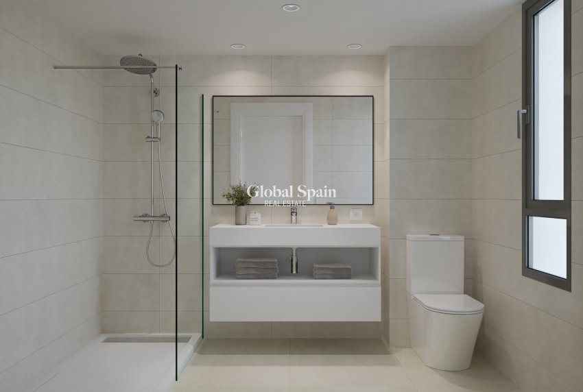 Nueva construcción  - APARTAMENTO -
ESTEPONA - Urb. La Gaspara