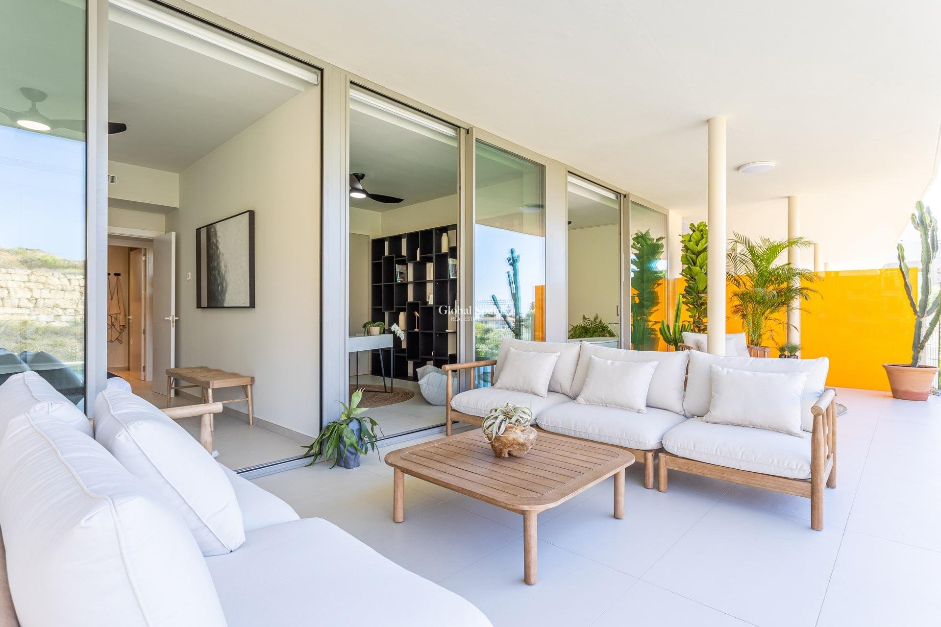 Nueva construcción  - APARTAMENTO -
FUENGIROLA - Urb. Buenavista