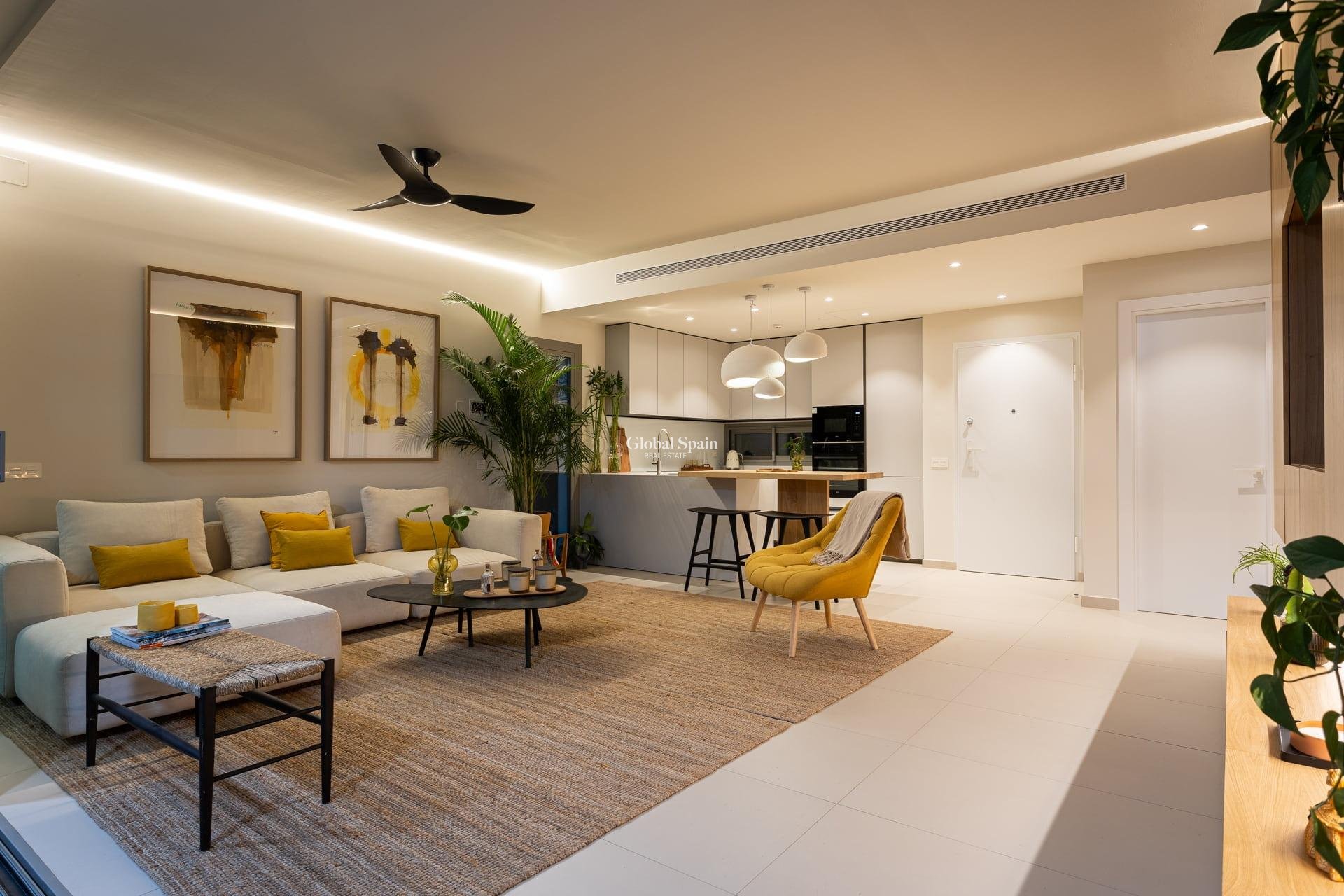 Nueva construcción  - APARTAMENTO -
FUENGIROLA - Urb. Buenavista