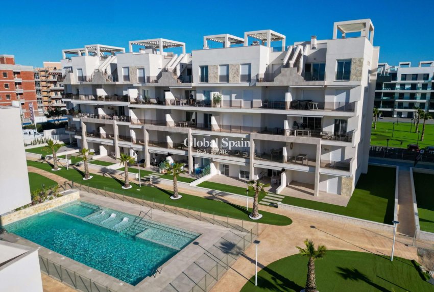 Nueva construcción  - APARTAMENTO -
GUARDAMAR DEL SEGURA - EL RASO