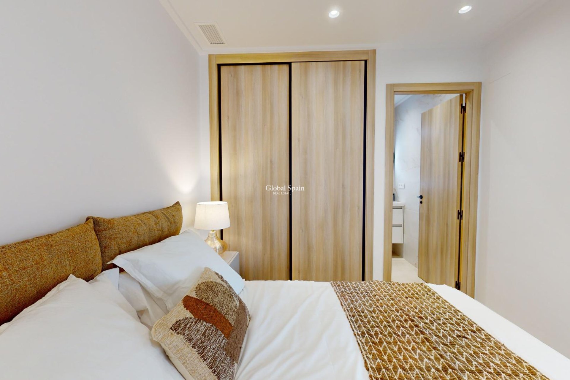 Nueva construcción  - APARTAMENTO -
GUARDAMAR DEL SEGURA - EL RASO