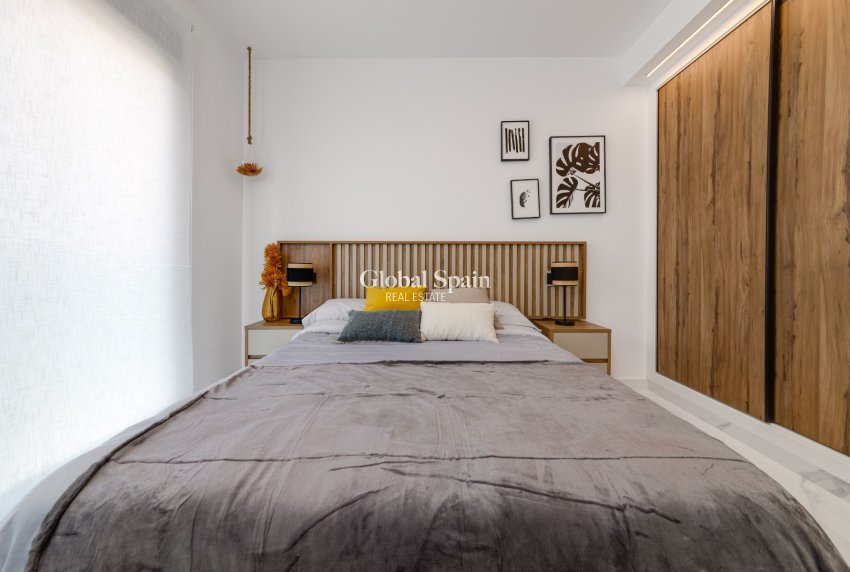 Nueva construcción  - APARTAMENTO -
GUARDAMAR DEL SEGURA - EL RASO