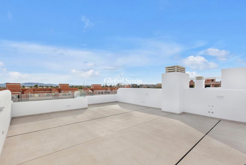 Nueva construcción  - APARTAMENTO -
LOS ALCÁZARES