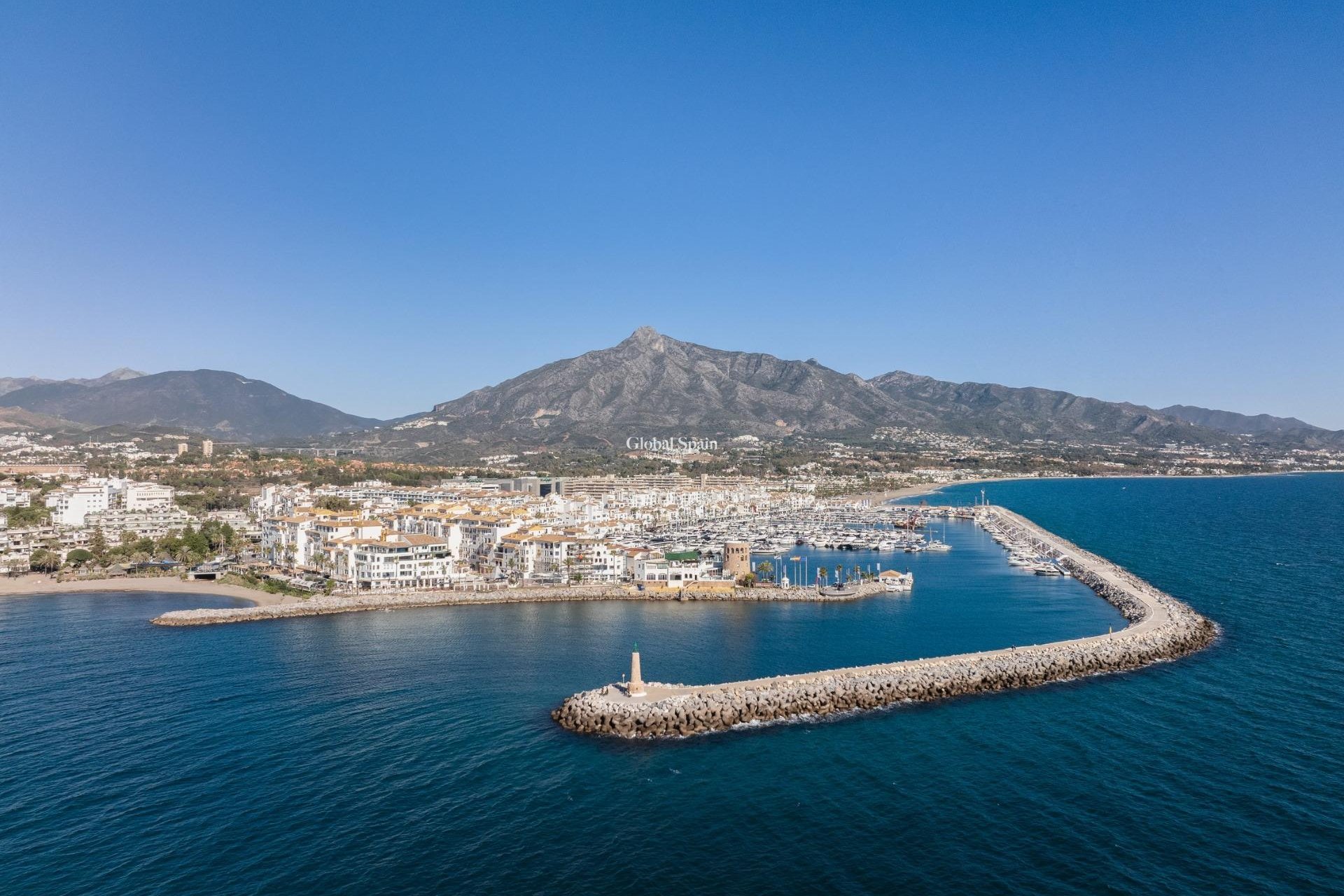 Nueva construcción  - APARTAMENTO -
MARBELLA - Nueva Andalucia