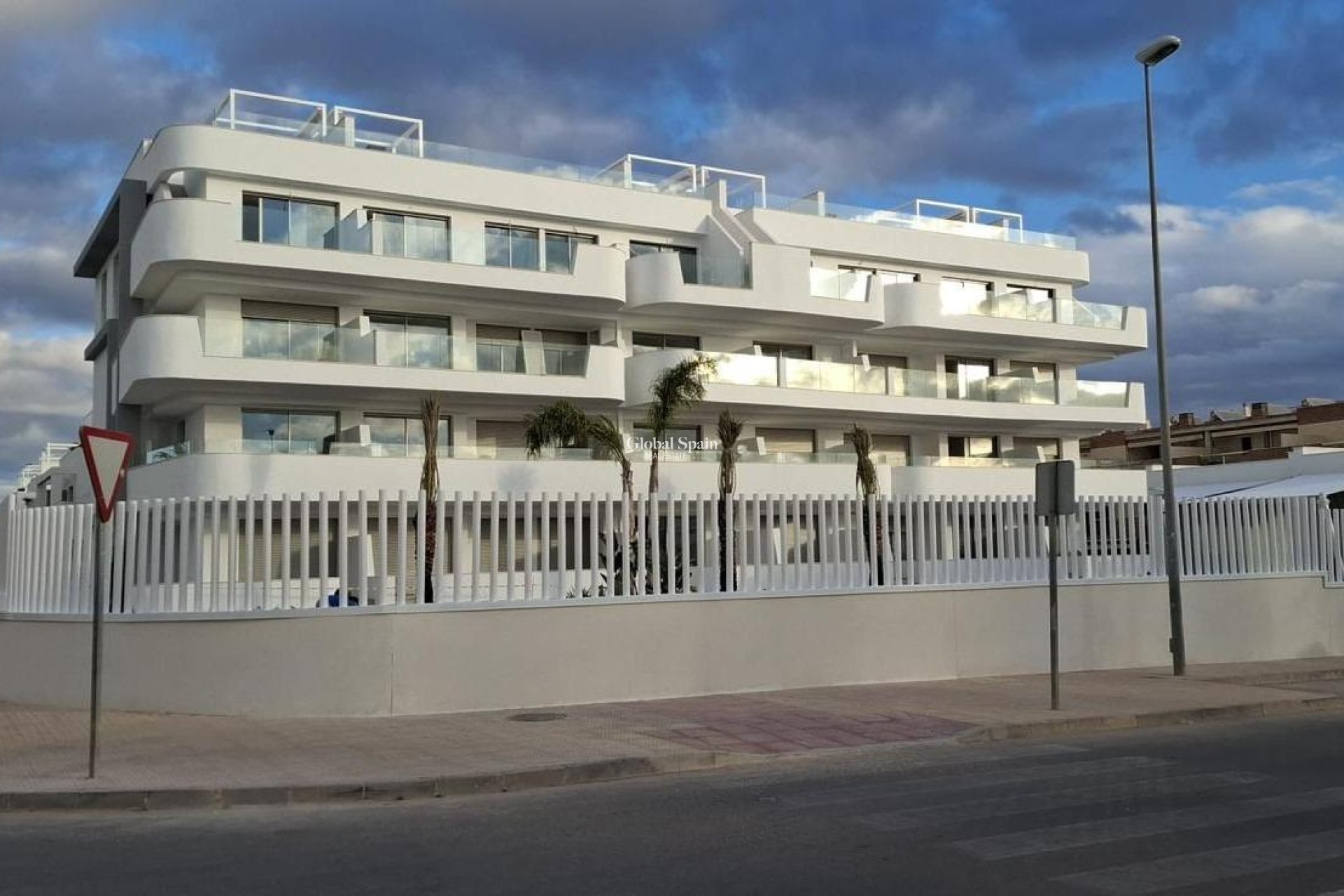 Nueva construcción  - APARTAMENTO -
ORIHUELA COSTA - Lomas de Cabo Roig
