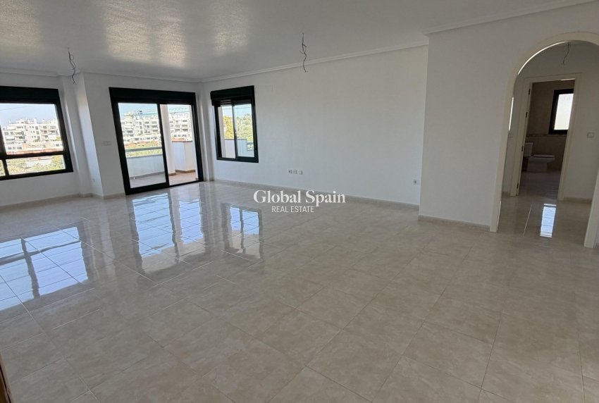 Nueva construcción  - APARTAMENTO -
ORIHUELA COSTA - Lomas de Campoamor