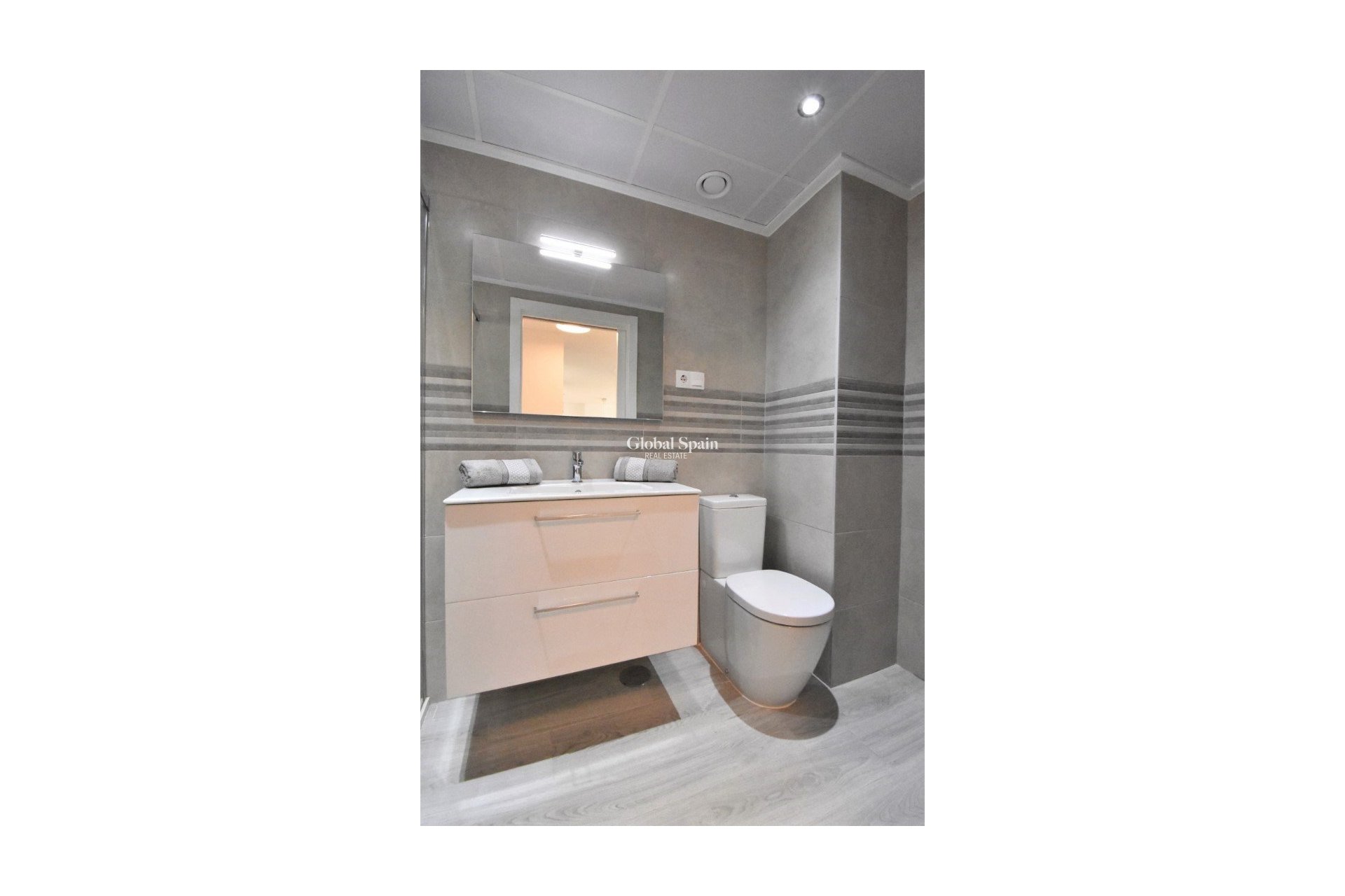 Nueva construcción  - APARTAMENTO -
ORIHUELA COSTA - Villa Martin