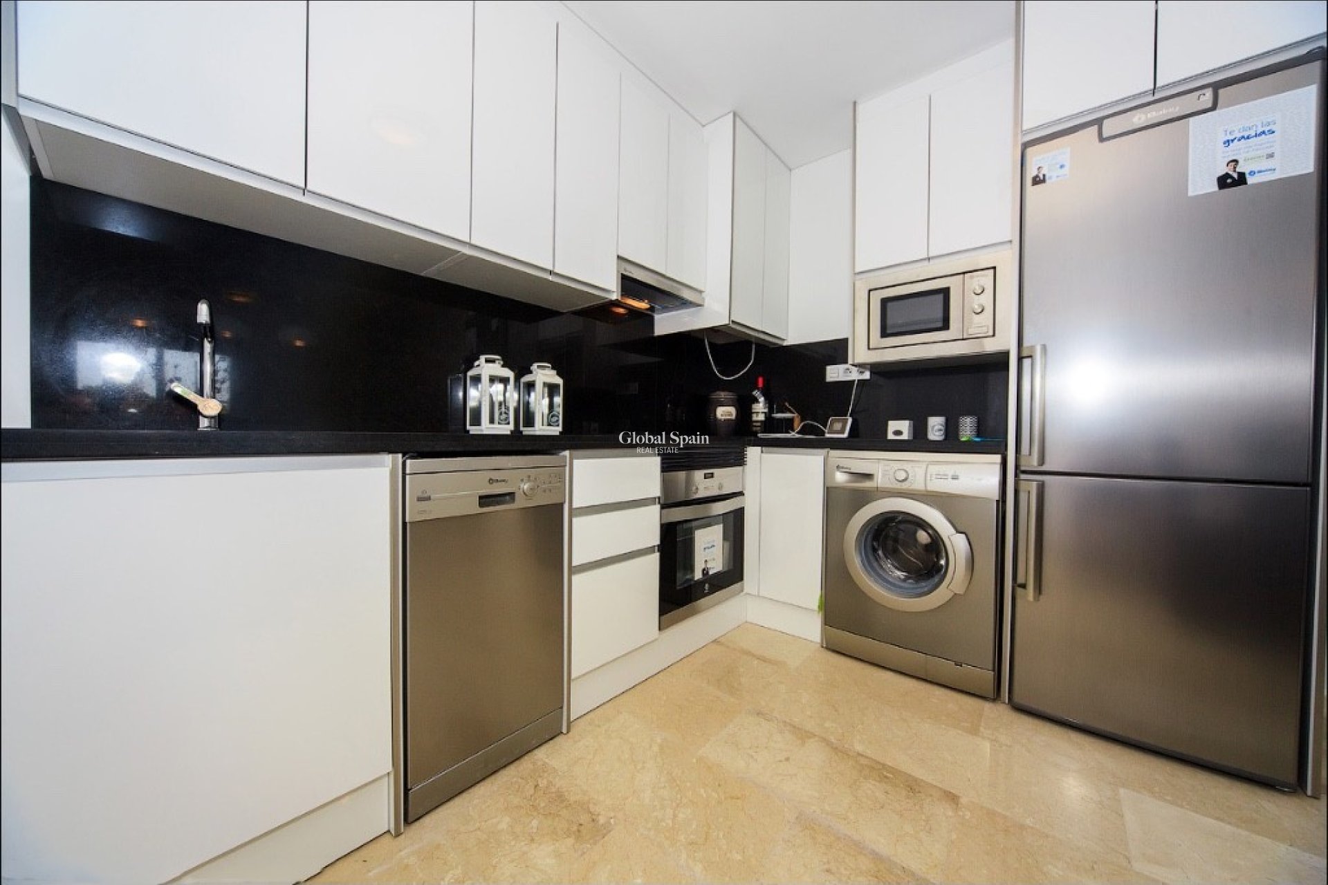 Nueva construcción  - Apartamento -
ORIHUELA COSTA - VILLAMARTÍN