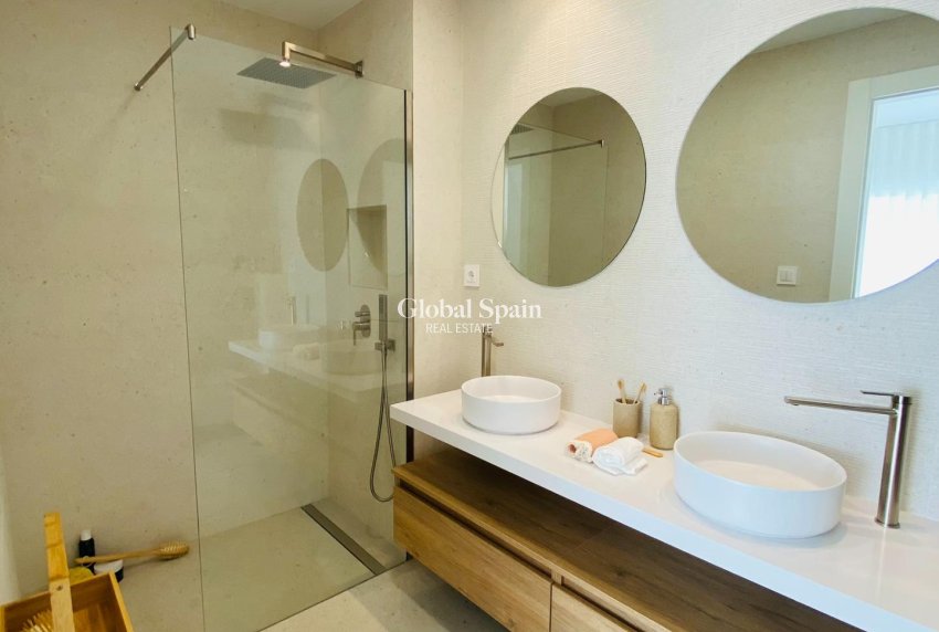 Nueva construcción  - APARTAMENTO -
PILAR DE LA HORADADA - pueblo