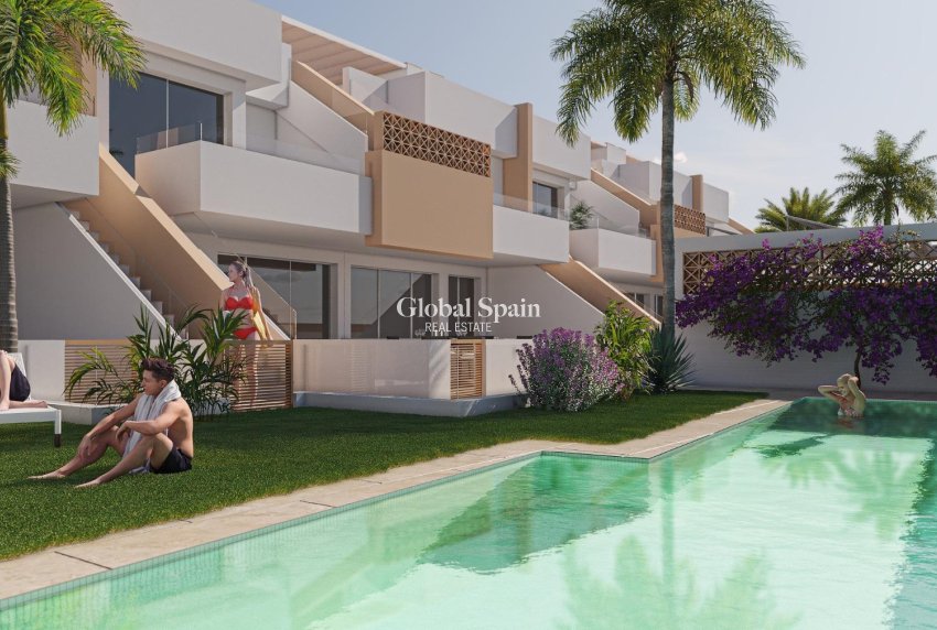 Nueva construcción  - APARTAMENTO -
PILAR DE LA HORADADA - pueblo