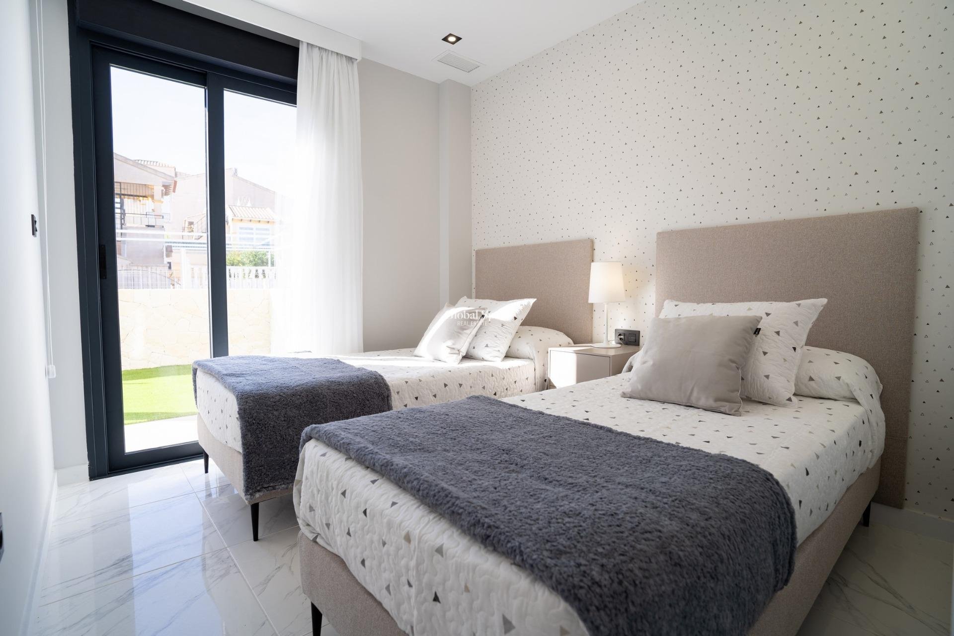 Nueva construcción  - APARTAMENTO -
PILAR DE LA HORADADA - pueblo