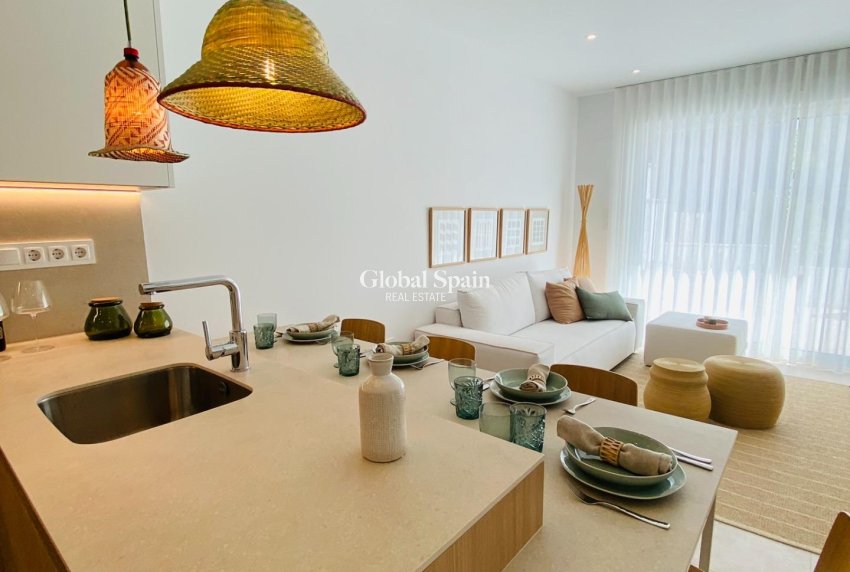 Nueva construcción  - APARTAMENTO -
PILAR DE LA HORADADA - pueblo