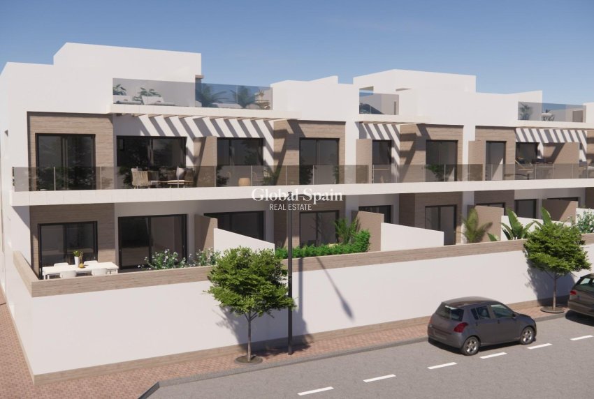 Nueva construcción  - APARTAMENTO -
ROJALES - Pueblo