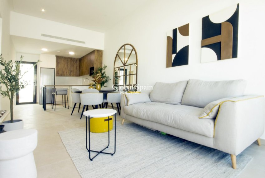 Nueva construcción  - APARTAMENTO -
SAN FULGENCIO - Pueblo