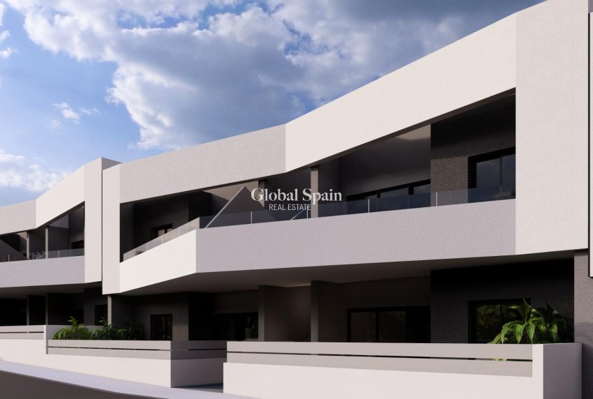 Nueva construcción  - APARTAMENTO -
SAN MIGUEL DE SALINAS - Pueblo