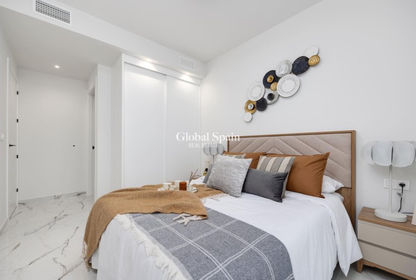Nueva construcción  - APARTAMENTO -
SAN MIGUEL DE SALINAS - Pueblo