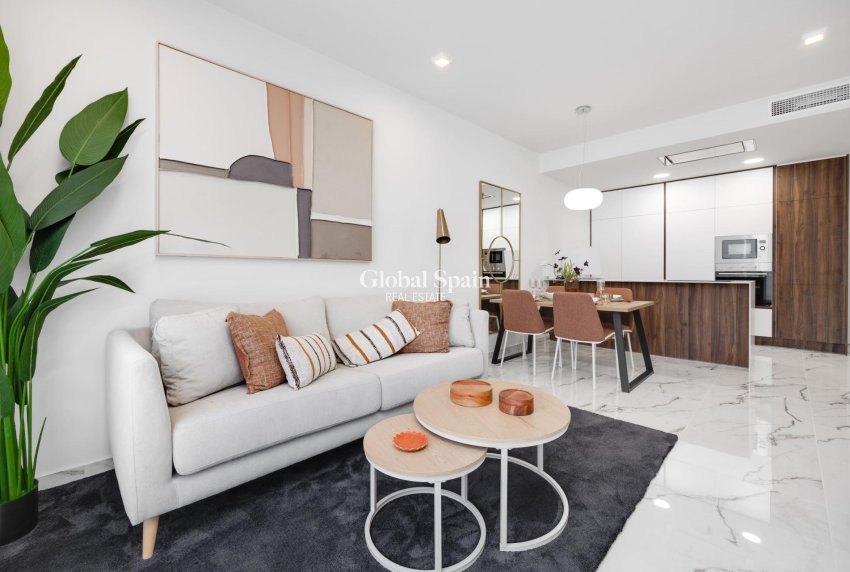 Nueva construcción  - APARTAMENTO -
SAN MIGUEL DE SALINAS - Pueblo