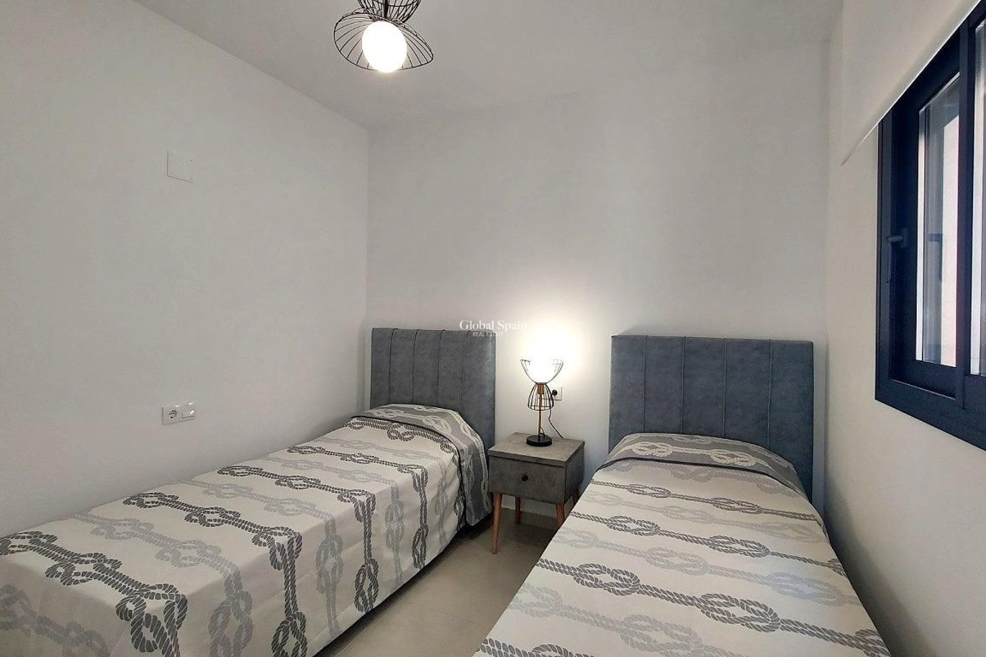 Nueva construcción  - APARTAMENTO -
SAN MIGUEL DE SALINAS - Pueblo