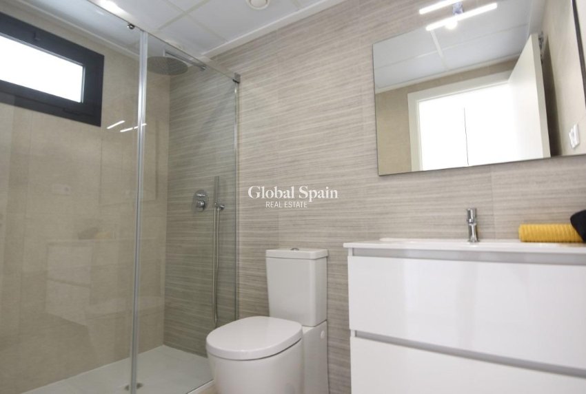 Nueva construcción  - APARTAMENTO -
SAN MIGUEL DE SALINAS - Pueblo