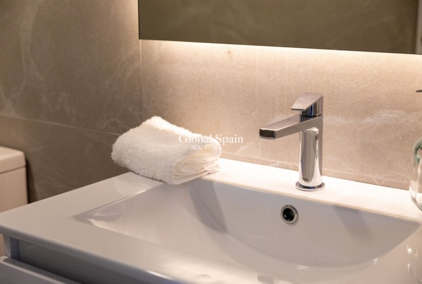 Nueva construcción  - APARTAMENTO -
SANTA POLA - GRAN ALACANT