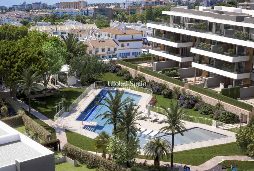 Nueva construcción  - APARTAMENTO -
TORREMOLINOS - Montemar