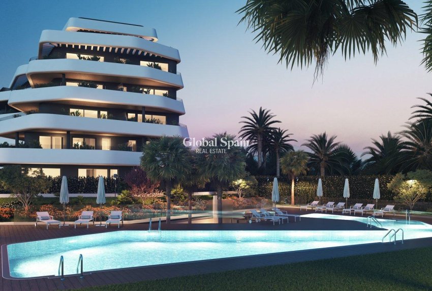 Nueva construcción  - APARTAMENTO -
TORREMOLINOS - Playa de Los Alamos