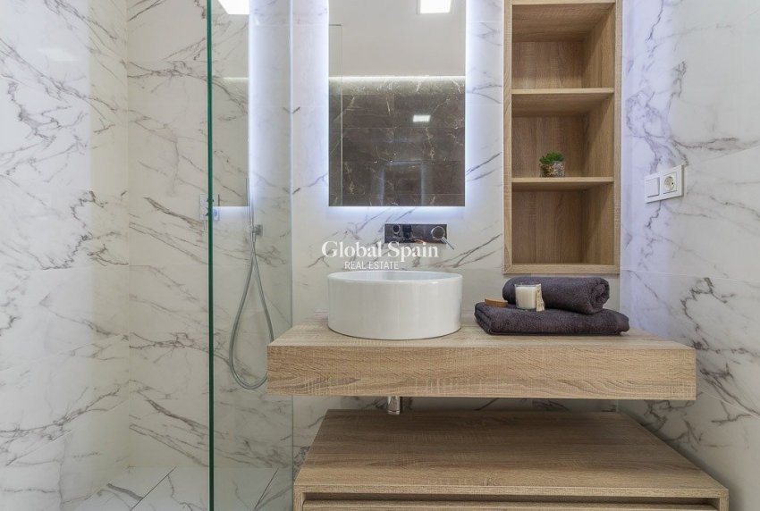 Nueva construcción  - APARTAMENTO -
TORREVIEJA - LOS BALCONES - LOS ALTOS