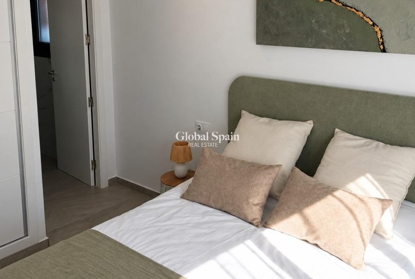 Nueva construcción  - APARTAMENTO -
TORREVIEJA - Nueva Torrevieja
