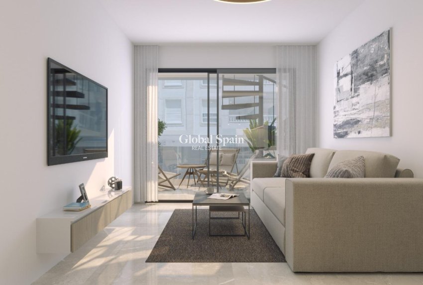 Nueva construcción  - APARTAMENTO -
TORREVIEJA - Playa de El Cura