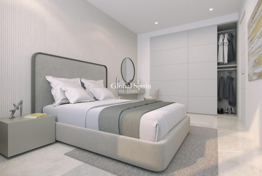 Nueva construcción  - APARTAMENTO -
TORREVIEJA - Playa de El Cura
