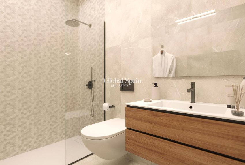 Nueva construcción  - APARTAMENTO -
TORREVIEJA - Playa del Acequión