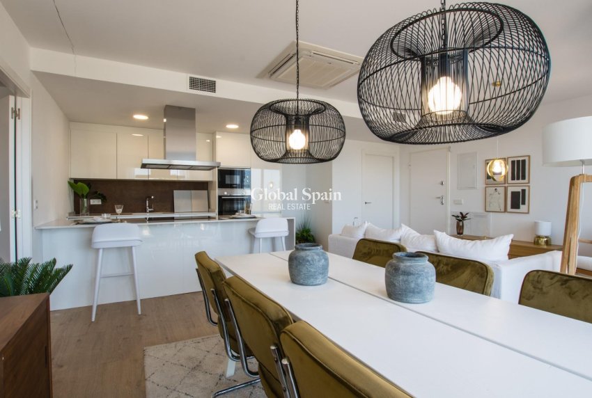 Nueva construcción  - APARTAMENTO -
VILLAJOYOSA - Playa del Torres