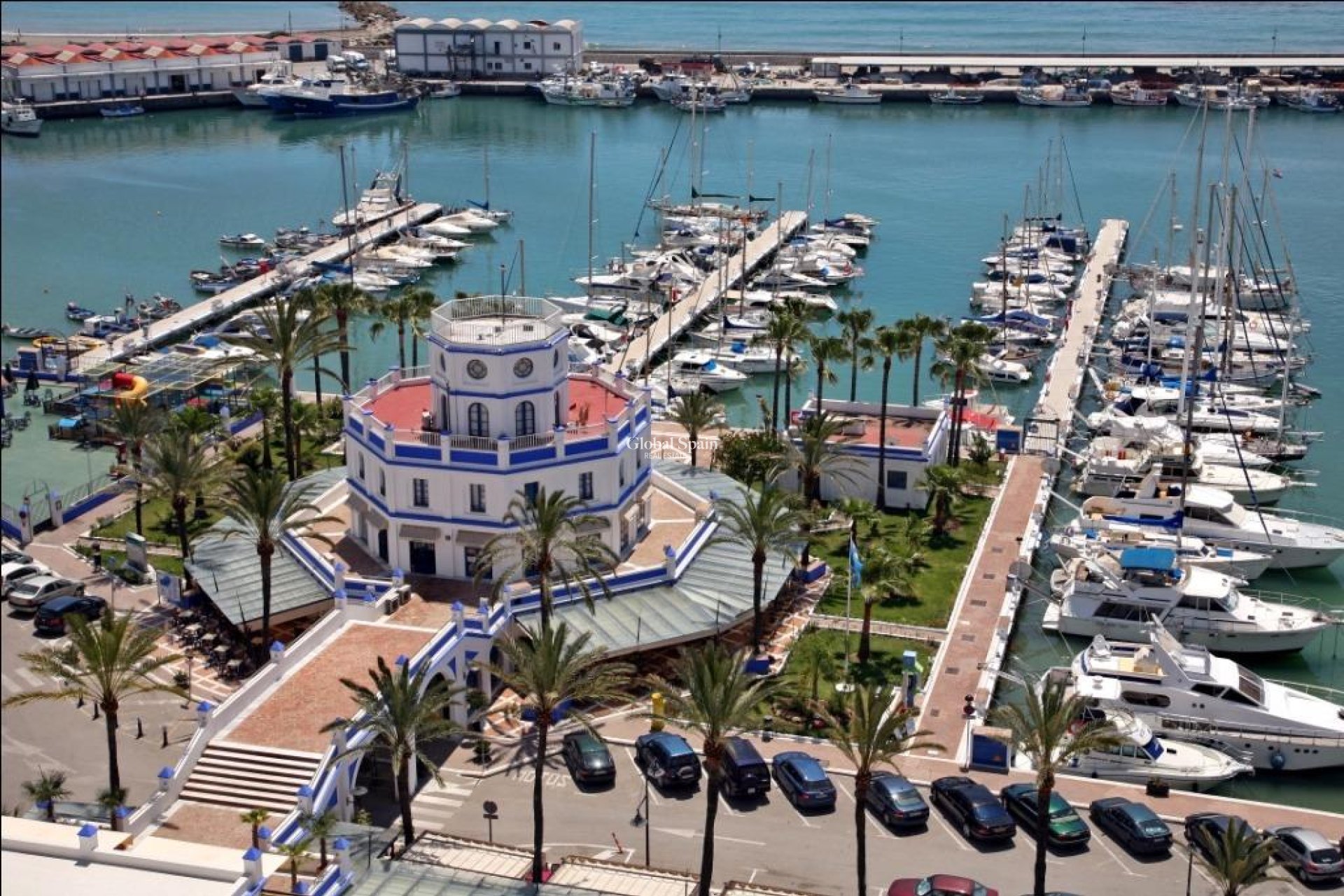 Nueva construcción  - ÁTICO -
ESTEPONA - Arroyo enmedio