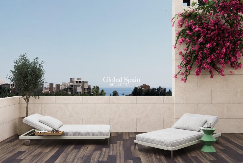 Nueva construcción  - ÁTICO -
ESTEPONA - Playa del Padrón