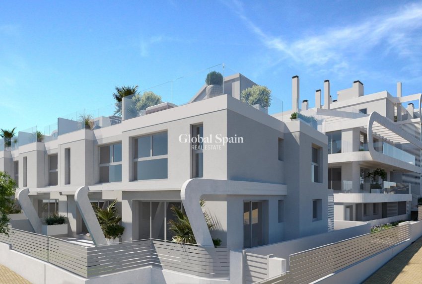 Nueva construcción  - ÁTICO -
ESTEPONA - Polideportivo
