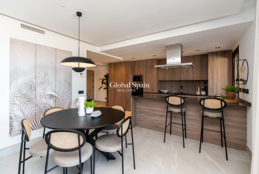 Nueva construcción  - ÁTICO -
ISTÁN - Urbaniz. Cerros del Lago