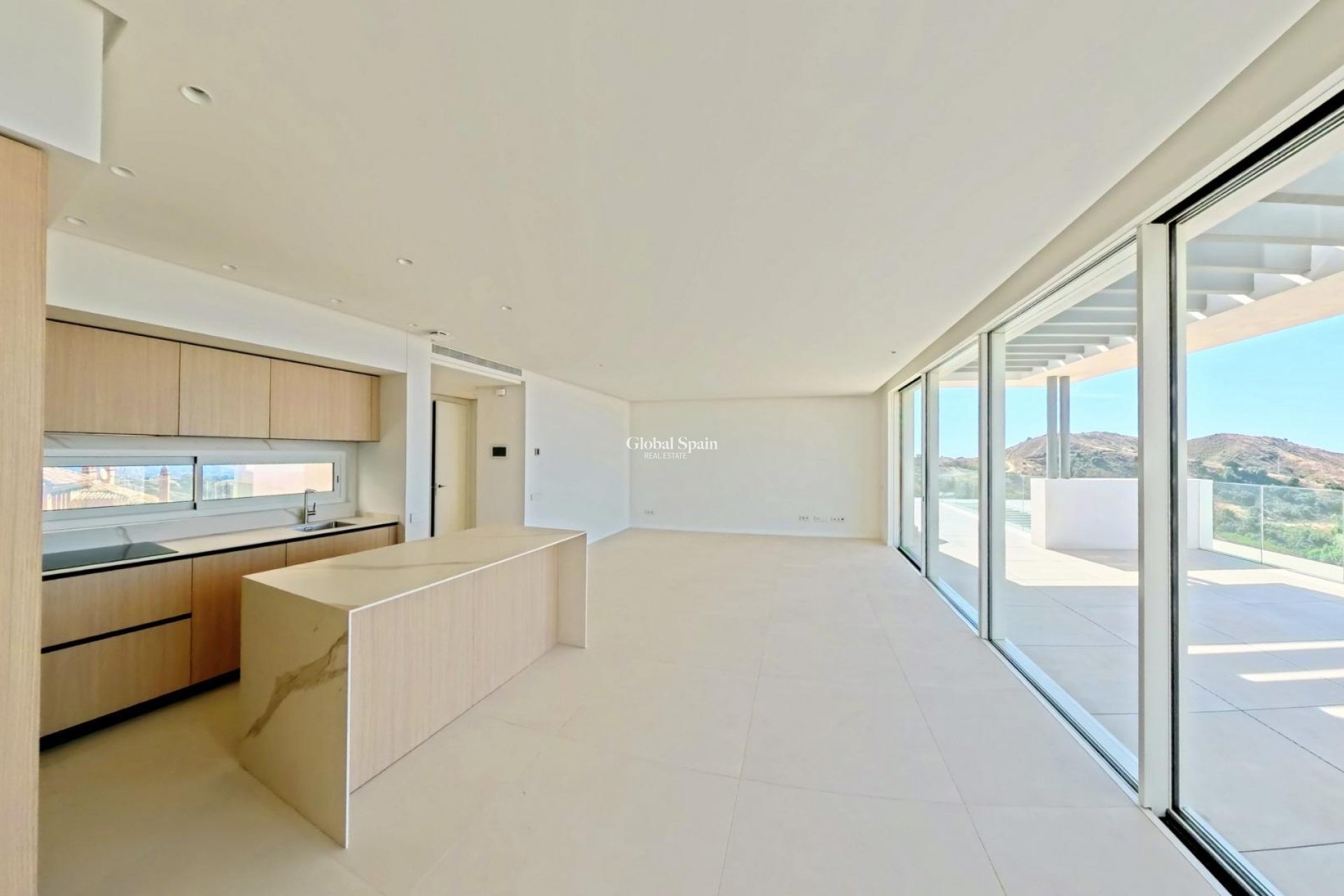 Nueva construcción  - ÁTICO -
OJÉN - El Soto De Marbella