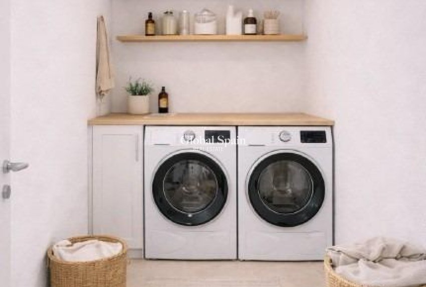 Nueva construcción  - ÁTICO -
TORREVIEJA - Center